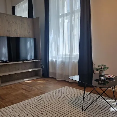 Apartman Knorring 11 *